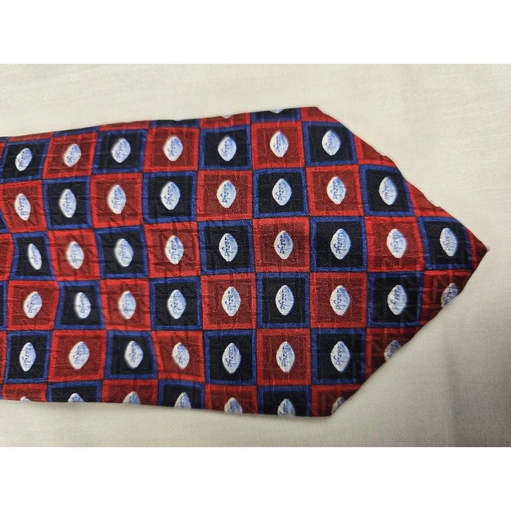 Pfizer‎ Tie Mens Red Blue 100% Silk Geometric Grid Logo Novelty Allover Necktie